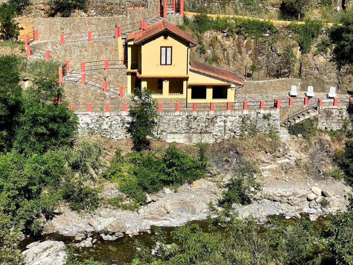 Agriturismo Del Gao Isolabona Buitenkant foto